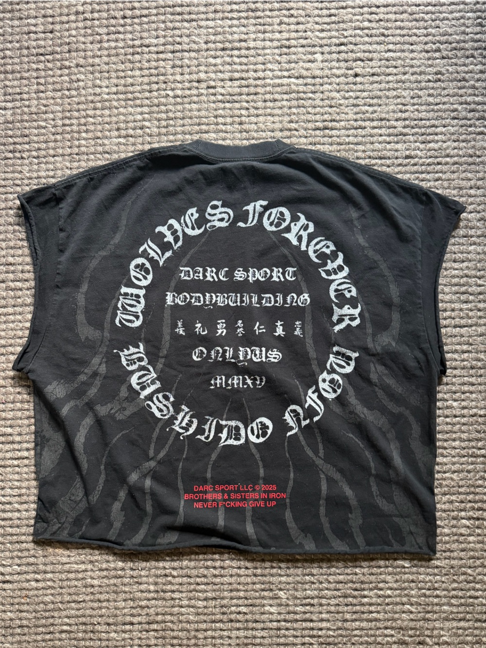 Darc Sport Tank with Wolf Emblem and Gray Flame-Like Tribal Design